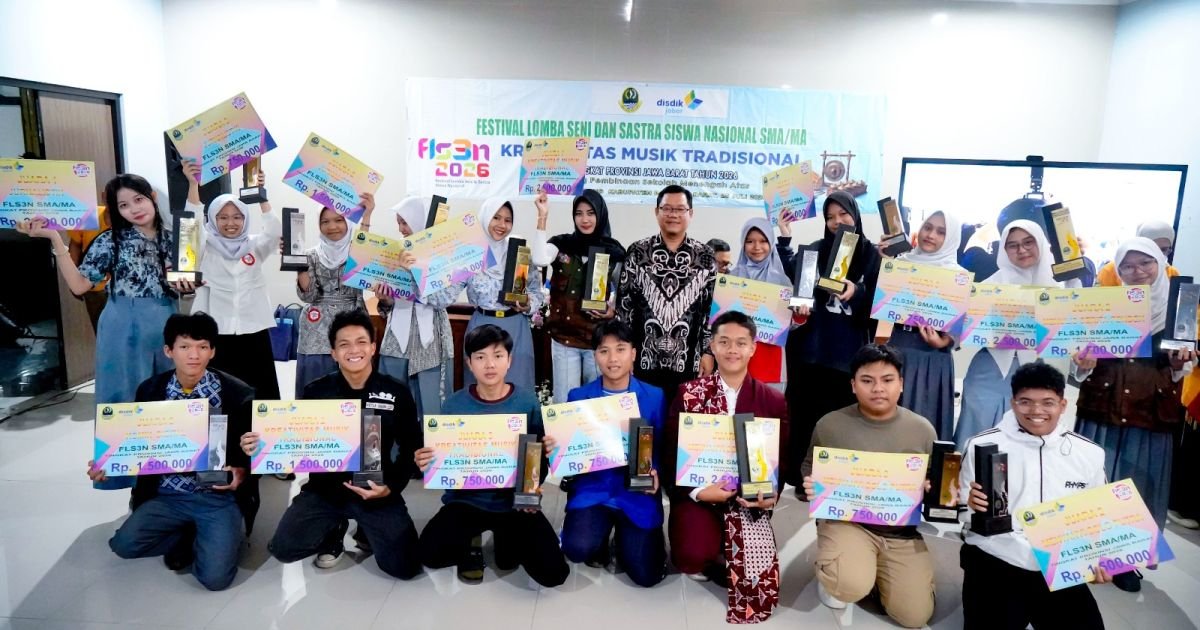 Para juara Festival Lomba Seni dan Sastra Siswa Nasional (FLS3N) SMA/MA Tingkat Provinsi Jawa Barat Tahun 2026 yang akan mewakili Jawa Barat pada FLS3N tingkat Nasional.